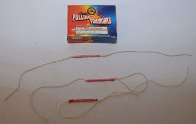Novelty Fireworks – Pulling Fireworks (1)